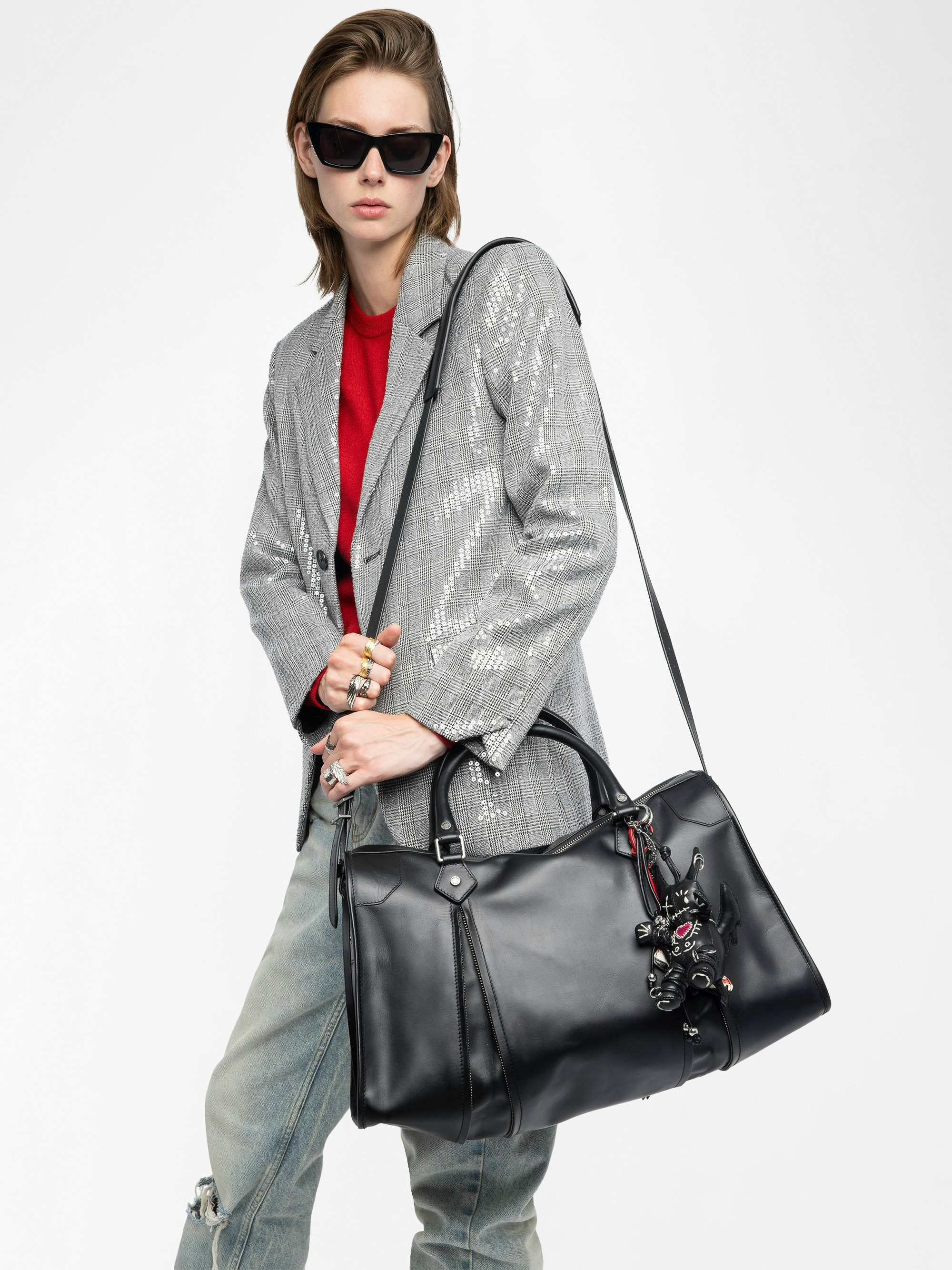 Sunny XL Bag - Zadig & Voltaire x EGONlab reimagine the iconic carryall in smooth black leather. Oversized and effortlessly cool, it’s made to hold everything you need and more, from workdays to weekends. Wear it by the handles or on the shoulder for versatile, everyday edge.